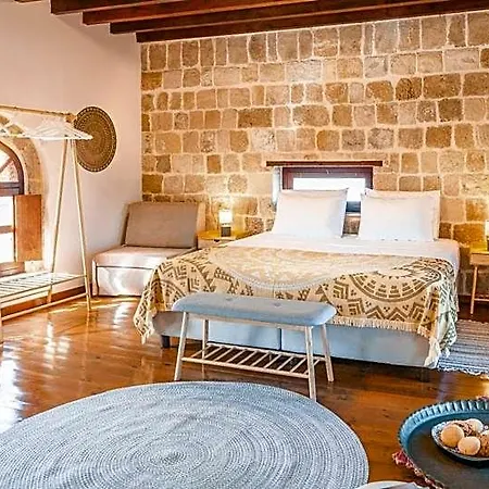Mandorla 아파트호텔 Rhodes City