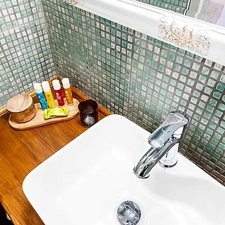 Mandorla Appart hôtel 3*